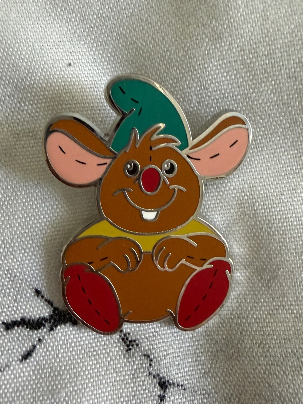 Disney | NWOT Gus Gus Pin